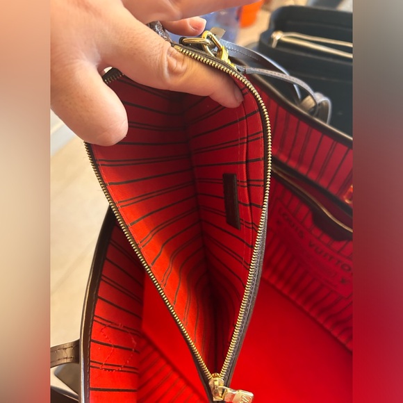 Louis Vuitton Neverfull GM - Picture 6 of 14